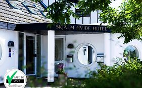 Hotel Skjalm Hvide